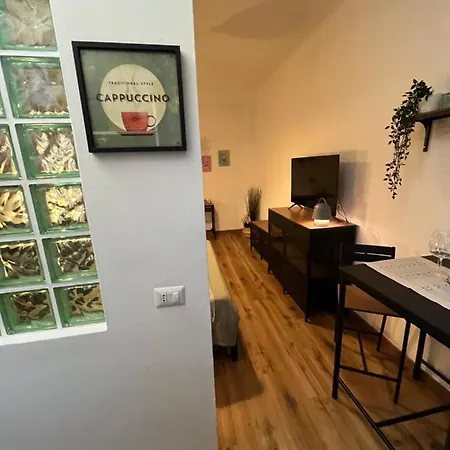 Appartamento Stylish 3 Km Away From Duomo - Netflix, Wi-fi, All Comforts Included *